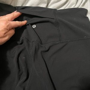 Size 12 28” lululemon align with back pocket- black